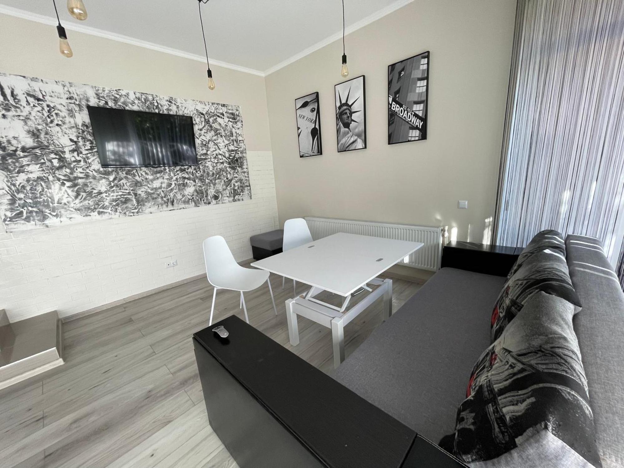 Family Apartment Winnyzja Exterior foto
